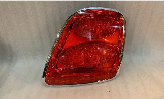 bentley-continental-flying-spur-60-v12-2012-rear-right-led-tail-light-big-0